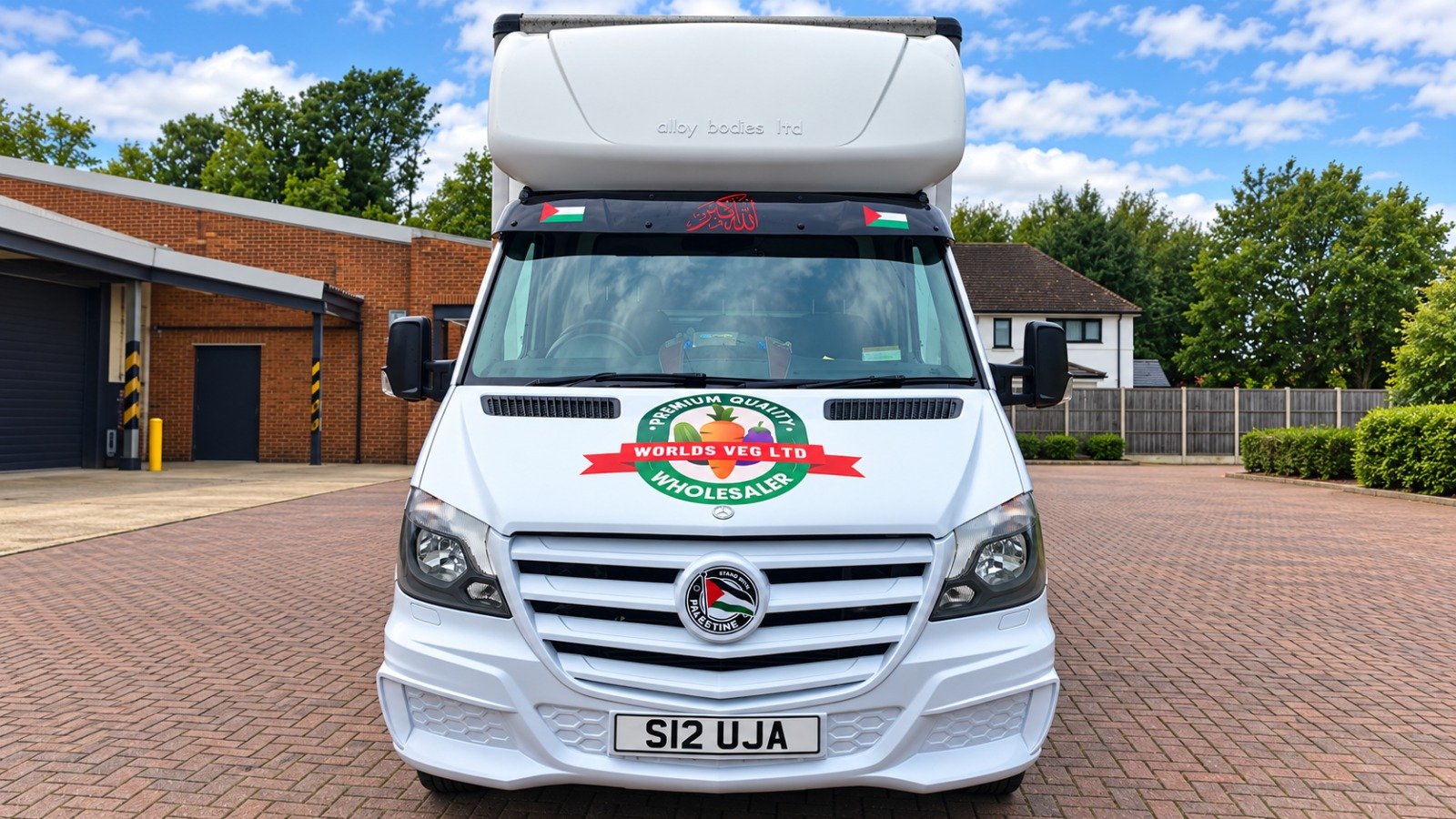 World's Veg wholesale delivery vehicle
